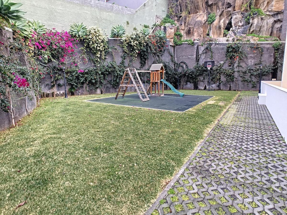 Apartment Lotus By Lovelystay Funchal  Buitenkant foto